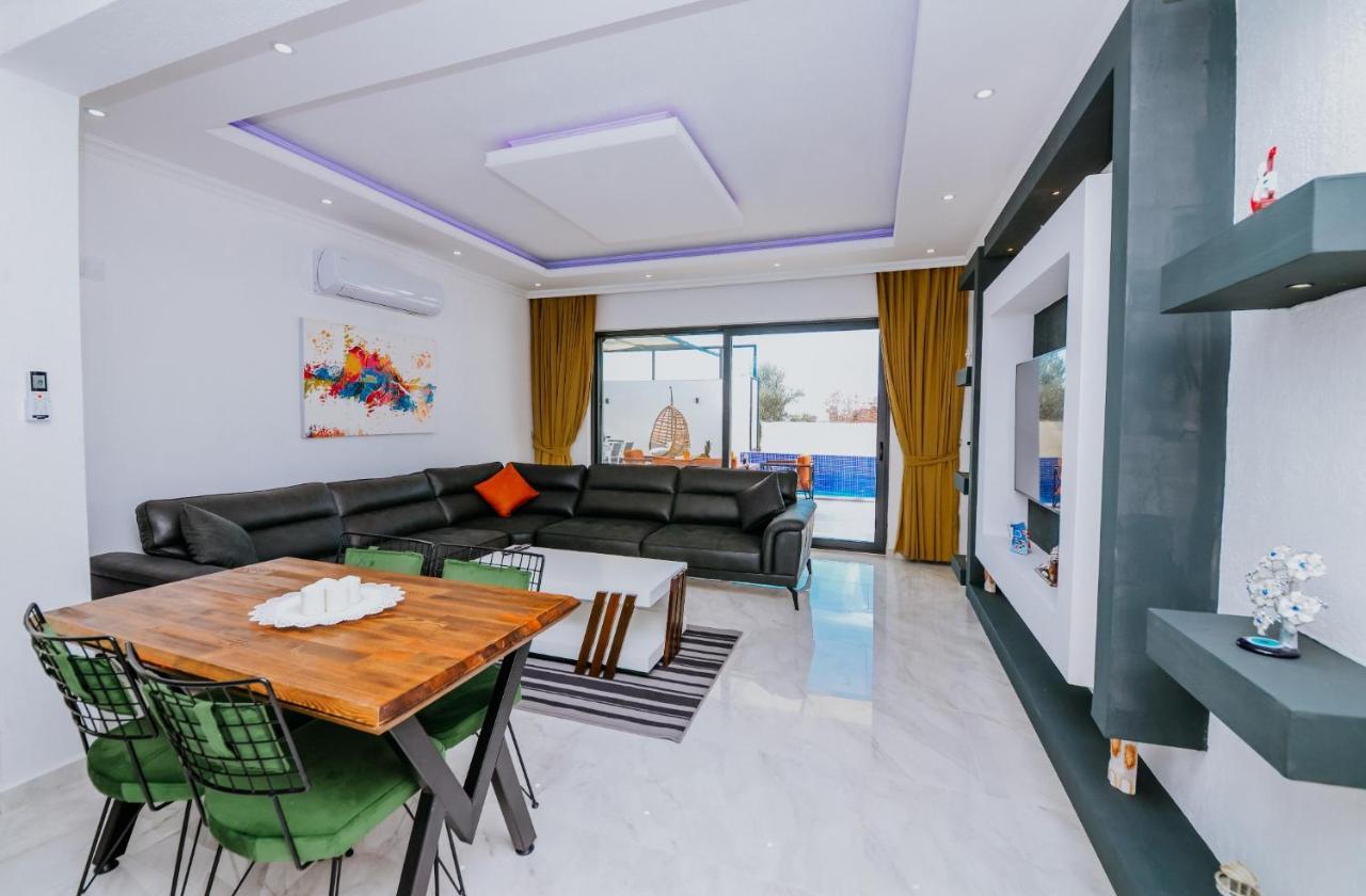 Tar - 2 Bedroom Holiday Villa In Kalkan Каш Экстерьер фото